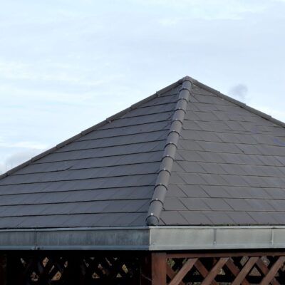 Licenced Slate Roofing company near London